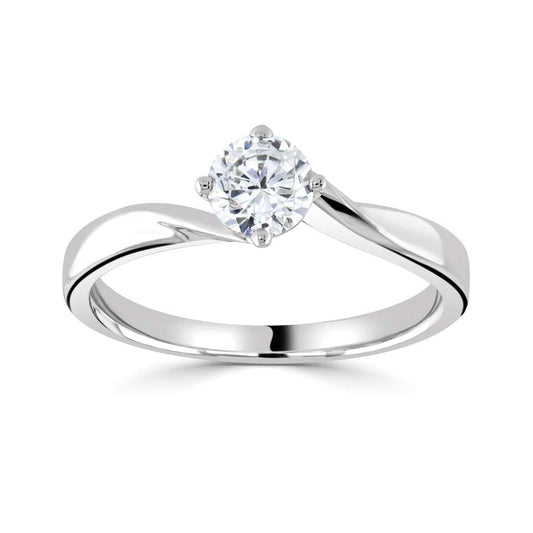 Apate in 18K White Gold